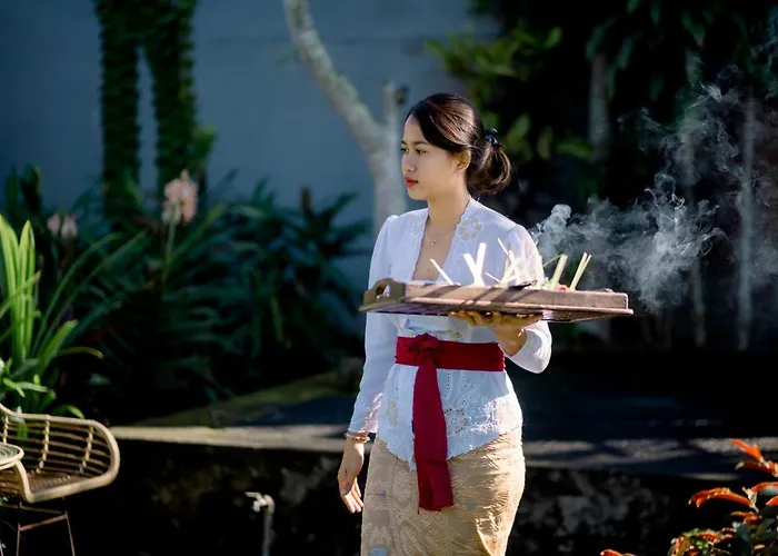 Mandi 4* Ubud