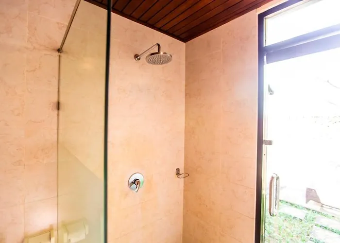 Mandi منتجع 4*